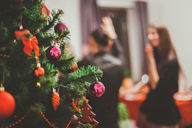 How to Cope with Emotionally Immature Parents at Christmas