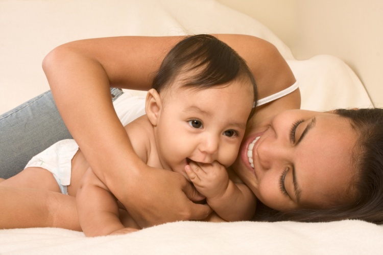 5 Tips for Feeling Good About Your Post-Baby Body